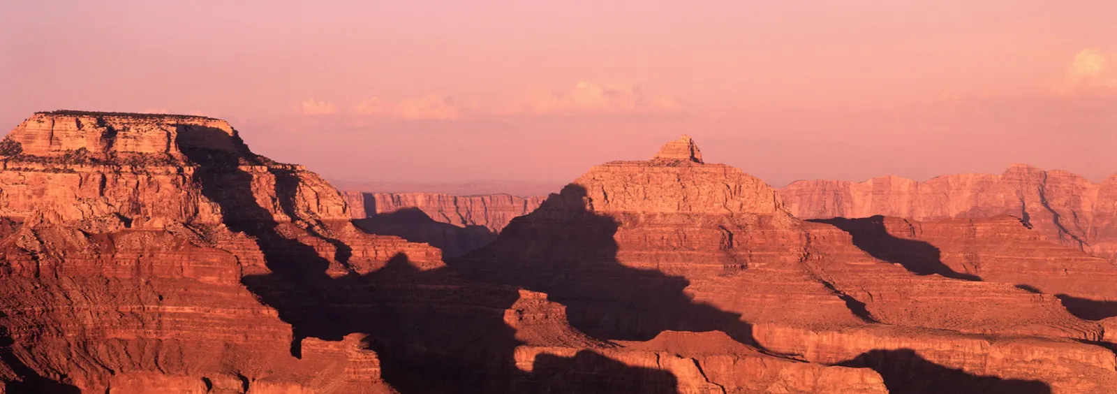 Horizontal Canyon Cloudy Cliff Landscape Free Stock Photo