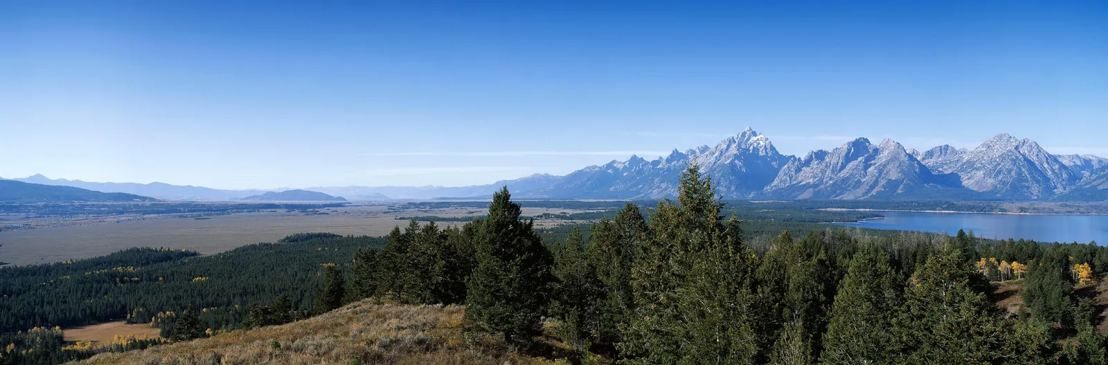 Horizontal Blue Sky Mountain Hill Landscape Free Stock Photo