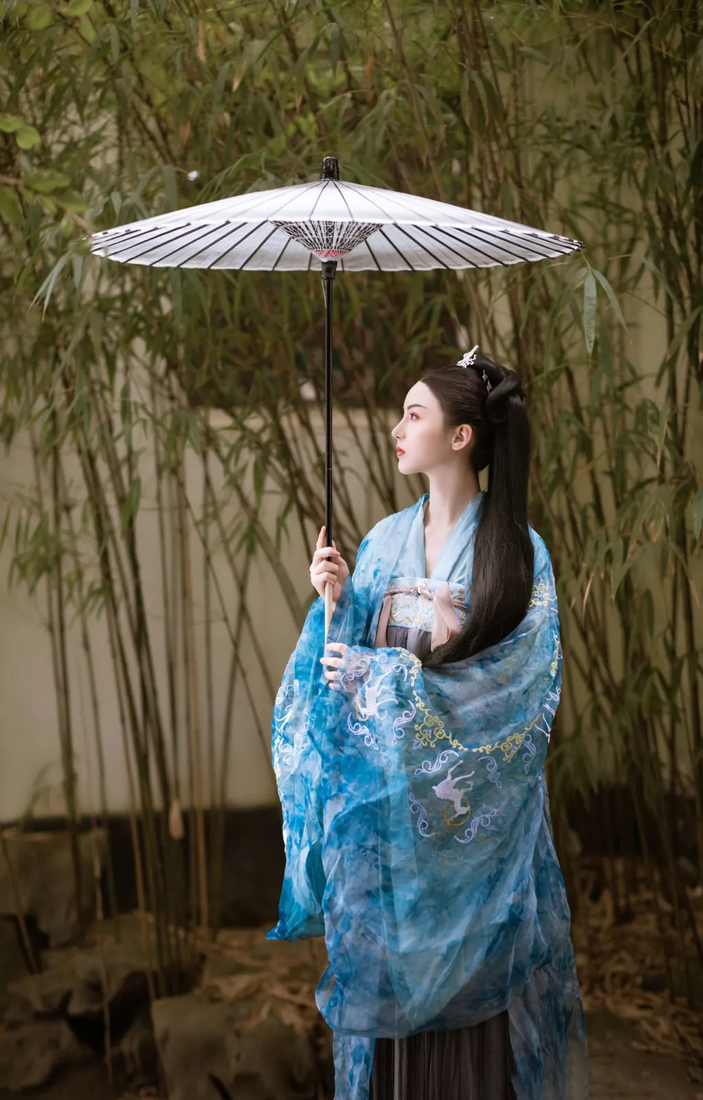 Vertical Kimono Umbrella Utensil Food and Drink Free Stock Photo