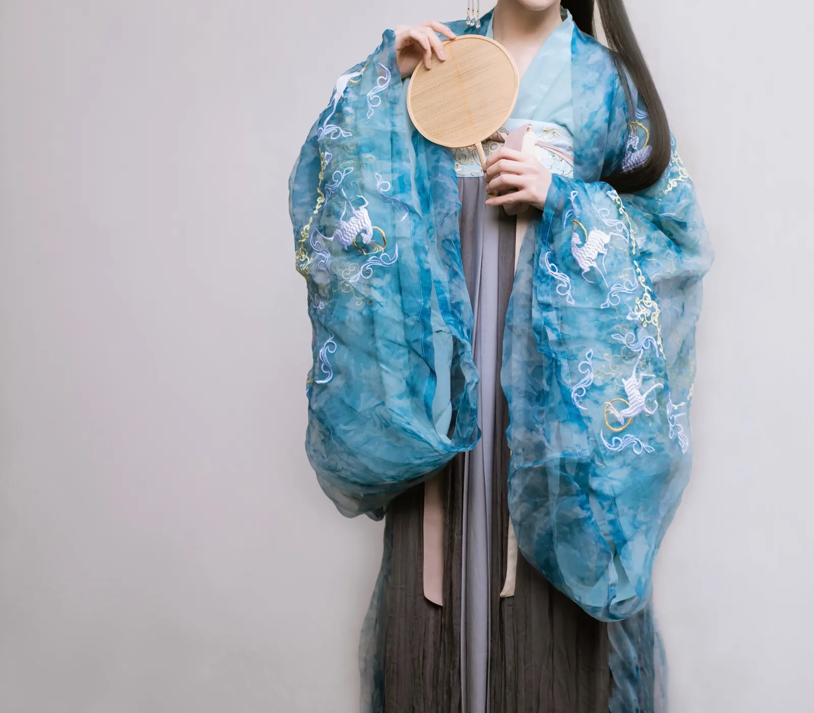 Square Wood Processed Kimono Gown Portrait Free Stock Photo