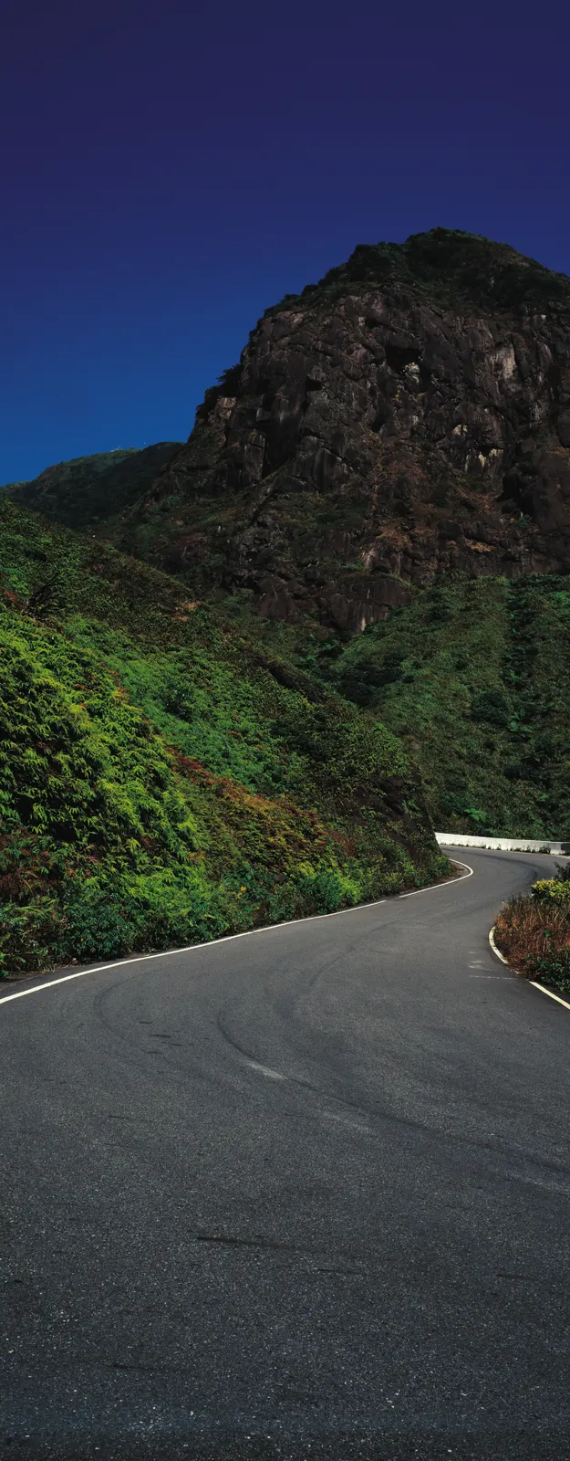 Vertical Blue Sky Road Other Rocks Landscape Free Stock Photo