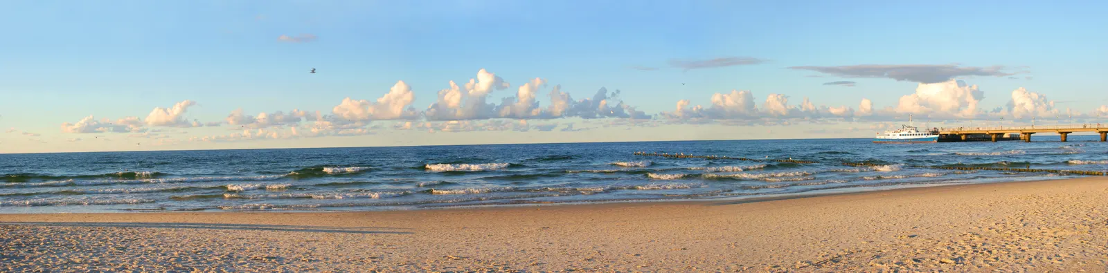 Horizontal Blue Sky Water Body Cloudy Landscape Free Stock Photo 10