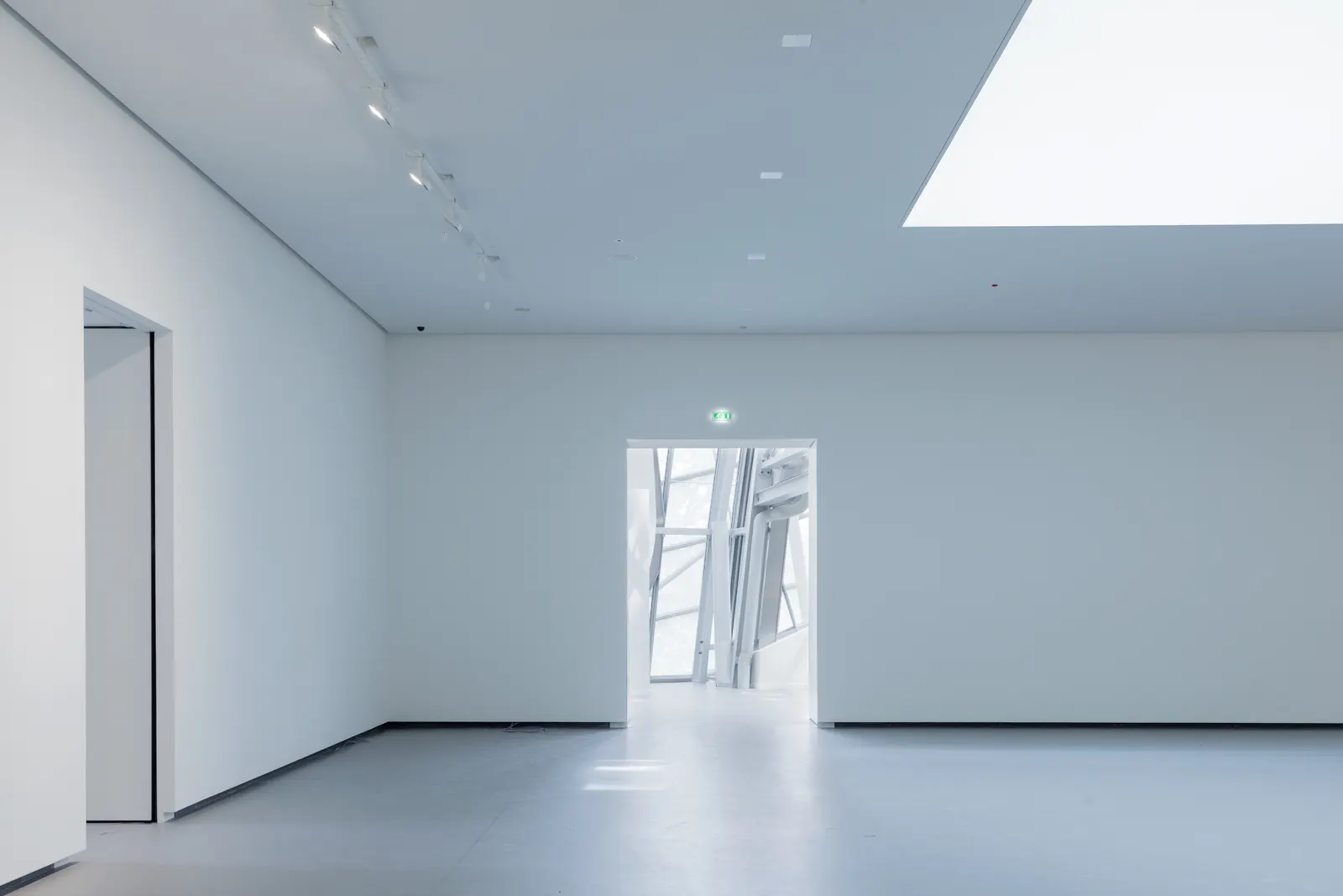 Horizontal Modern Interior Design Free Stock Photo 4