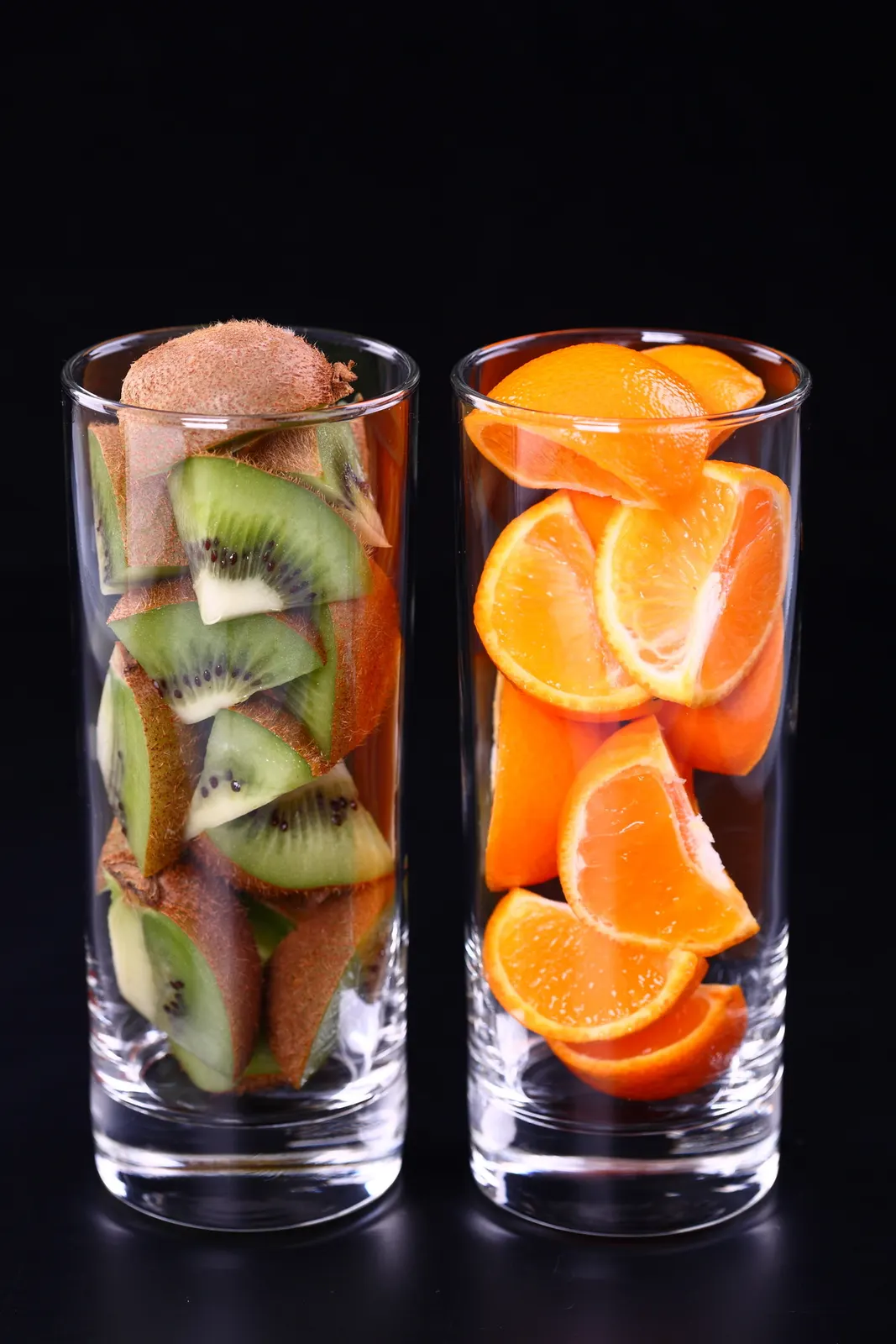 Vertical Citrus Fruit Drinking Glass Oranges Food and Drink Free Stock Photo