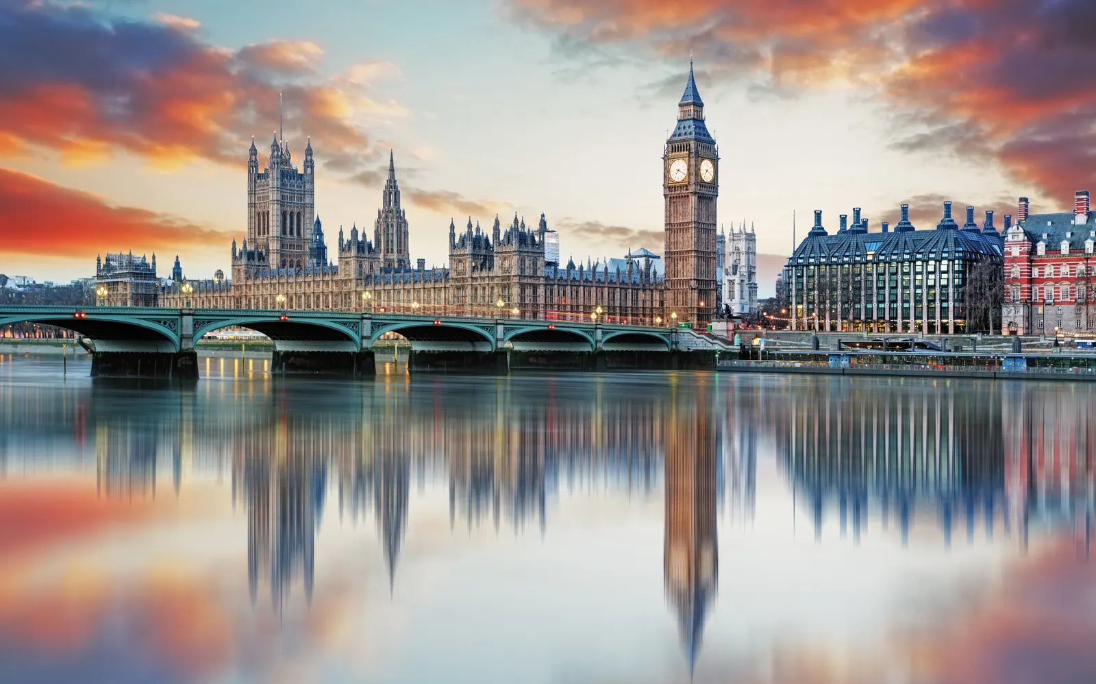 Horizontal Clock Tower Bridge Cloudy Landscape Free Stock Photo