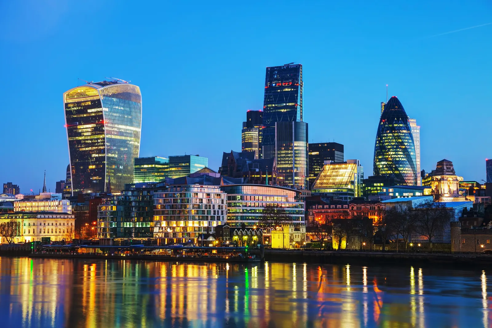 Horizontal Blue Sky Building Cityscape Landscape Free Stock Photo 8
