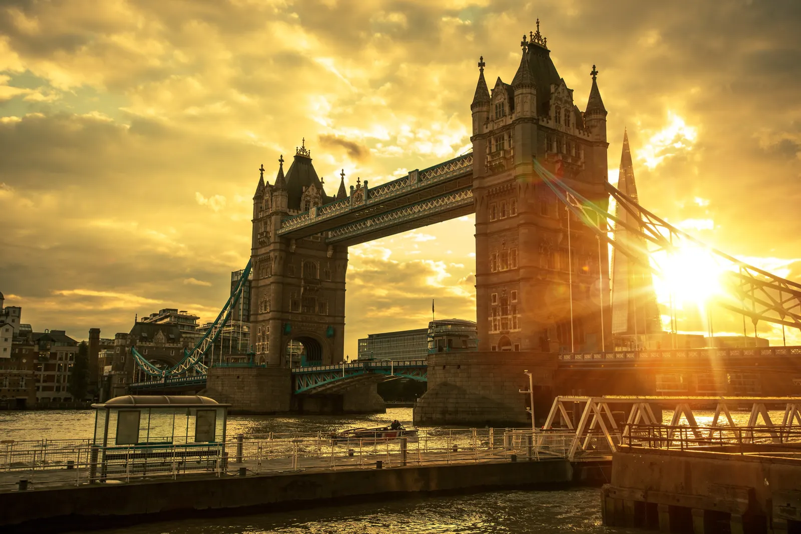 Horizontal Clock Tower Bridge Cloudy Landscape Free Stock Photo 2