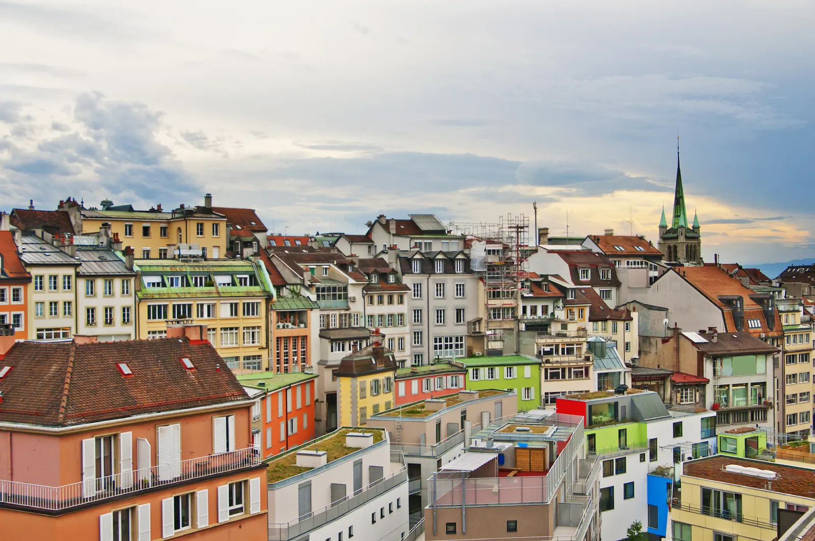Horizontal Apartment Domicile Cloudy Landscape Free Stock Photo