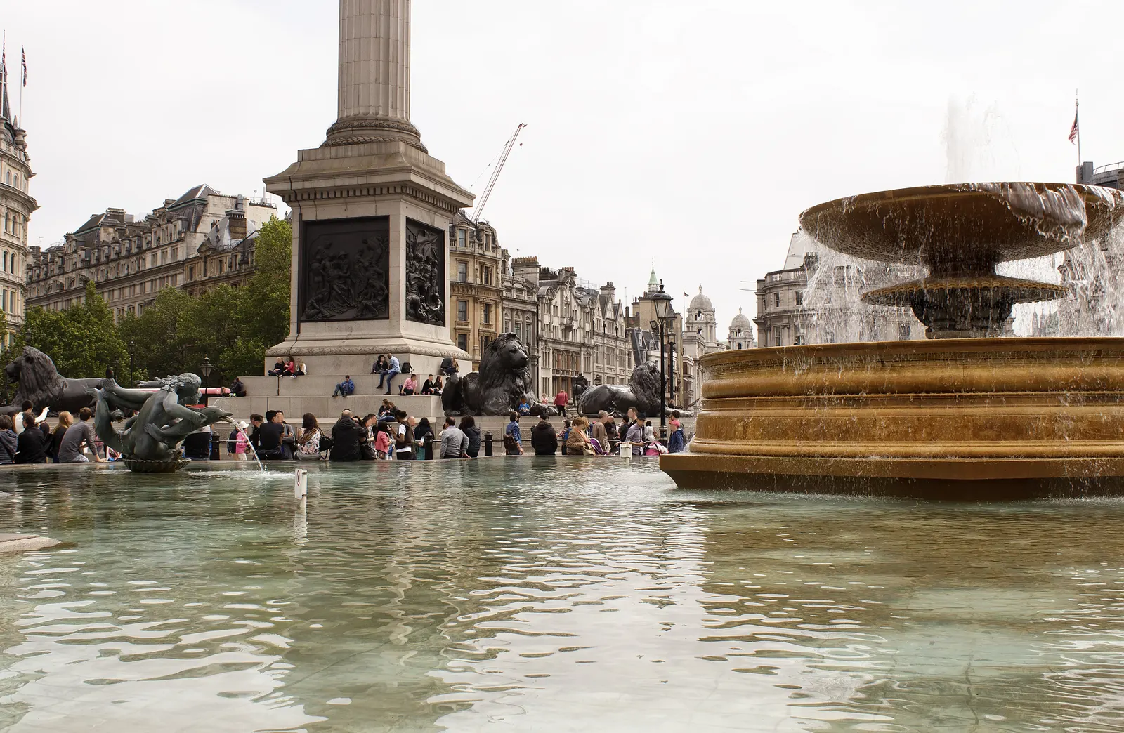 Horizontal Crowd Fountain Statue Portrait Free Stock Photo