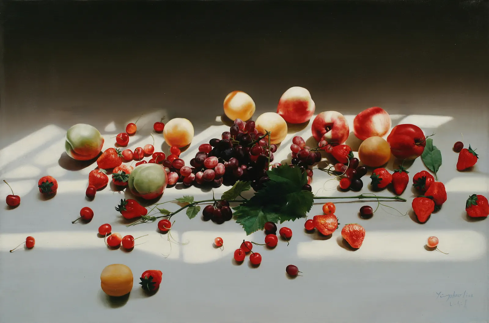 Horizontal Foliage Berry Holly Food and Drink Free Stock Photo