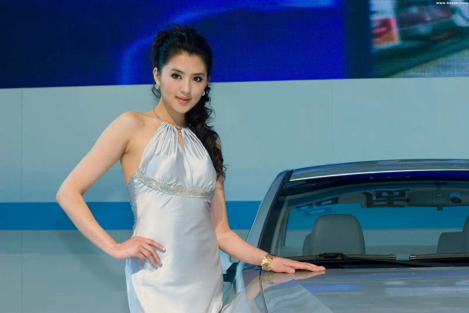 Gown Automobile Vehicle Transportation